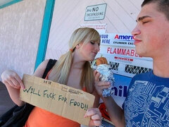 デカ尻, デカパイ, ブロンド, フェラチオ, バック, 食べ物, ピグテール, ヤリマン