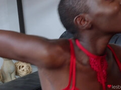 Blonde, Tchèque, Noir ébène, Érotique, Petite amie, Talons, Embrassement, Lesbienne