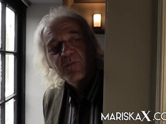 Grote mammen, Pijpbeurt, Rondborstig, Ondergoed, Natuurlijke tieten, Kut duiken, Kousen, Bekijker