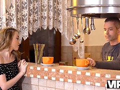 Blonde, Sucer une bite, Attrapée, Hd, Léchez, Chatte, Rasée, Maigrichonne