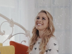Zwart, Blond, Sperma shot, Schattig, Hardcore, Interraciaal, Tieten likken