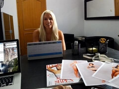 Culo, Rubia, Linda, Vestido, Pajear, Perforación, Pov, Tatuaje