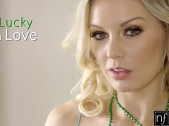 デカパイ, ブロンド, ハードコア, Hd, なめる, オーガズム, 小柄, オッパイの