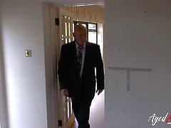 デカパイ, ブロンド, エロ熟女, 淫乱熟女, 母, 叫ぶ, 義母, フェラする