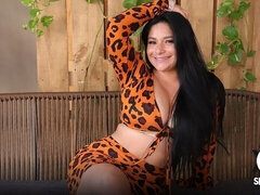 デカ尻, デカチン, デカパイ, フェラチオ, 茶髪の, 巨乳な, バック, 淫乱熟女