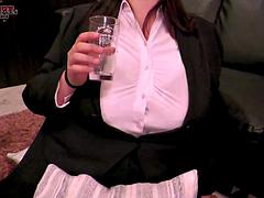 Leie, Grosse titten, Spermaladung, Fetisch, Freundin, Japanische massage, Titten