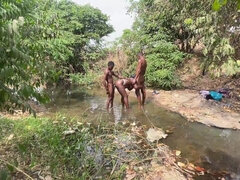 Curvaceous Dark-skinned skinned Ebony Prepared to be devored at the Fountain
