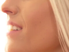 デカ尻, レズビアン, 自然山雀, オフィス, ピアス, タトゥー, オッパイの, 濡れ