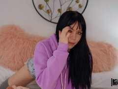 Amateur, Dormitorio, Tetas grandes, Mamada, Polla, Europeo, Pequeña, Pov