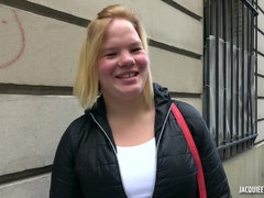 Enthousiasteling, Grote kont, Grote mammen, Groepseks, Hardcore, Moeder die ik wil neuken, Kut duiken, Kousen