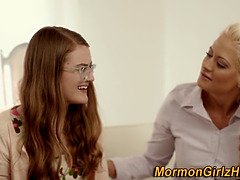 Amateur, Le plan cul à quatre, Lunettes, Groupe, Hd, Lesbienne, Mère que j'aimerais baiser, Adolescente