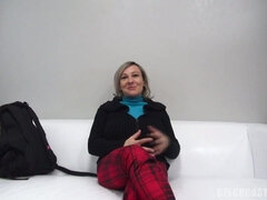 Huge natural juggs - Amateur Sex