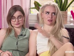 Enthousiasteling, Schattig, Vingeren, Duits, Hd, Zoenen, Lesbisch, Speelgoed
