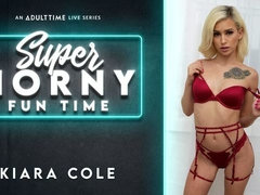 ブロンド, ディルド, 指いじり, 目瞪口呆, ゴムタイツ, タトゥー, オッパイの, おもちゃ