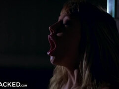 Grosse bite, Noire, Éjaculation interne, Première fois, Interracial, Léchez, Masturbation, Chevaucher