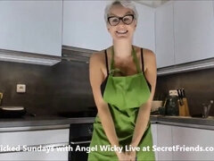 Tetas grandes, Checa, Comida, Hd, Cocina, Masturbación, Cabello corto, Camara web