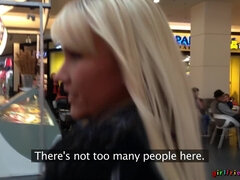 Zwart, Laarzen, Tsjechisch, Spijkerbroeken, Likken, Natuurlijke tieten, Kut duiken, Tieten likken