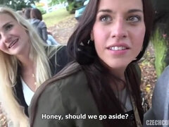 Grosser schwanz, Blondine, Tschechisch, Gruppe, Handjob, Hd, Im freien, Pov