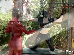 Gros seins, Gode, Fétiche, Hd, Lesbienne, Mère que j'aimerais baiser, Public, Fessée