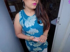 18 ans, Beauté, Première fois, Hard, Fait maison, Indienne, Seins naturels, Rugueux