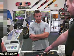 Real Pawn Shop Customer Sucks 2 Cocks In Amateur Threesome