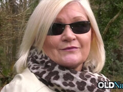 Большие сиськи, Блондинки, Пальцем, Бабушки, Лесбиянка, Мастурбация, Зрелые, Киски