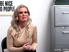 Blondine, Blasen, Milf, Polizei, Sohn, Sich ausziehen, Titten, Uniform