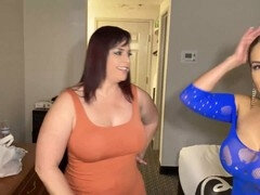 Красотки, Толстушки, Большая жопа, Большой член, Черные, Две девушки, Латиноамериканки, Втроем