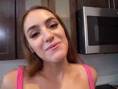 Cul, Gros cul, Grosse bite, Sucer une bite, Tir de sperme, Lingerie, Piercing, Adolescente