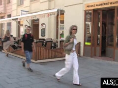 Hembra, Fetiche, Desnudo, Tetas naturales, Desnudo, Al aire libre, Público, Solo