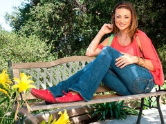 Grosse titten, Blasen, Betrug, Küssen, Milf, Muschi, Rasiert, Jungendliche (18+)