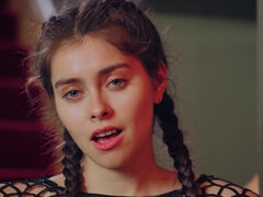 18 años, Morena, Hembra, Penetracion con dedos, Lencería, Masturbación, Pantaletas, Adolescente