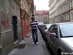 Sucer une bite, Femme couguar, Gorge profonde, Mamie, Mature, Mère que j'aimerais baiser, Maman, Belle mère