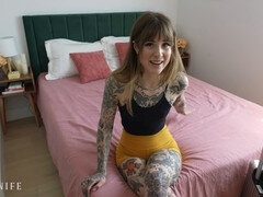 Mamada, Morena, Engañando, Gotica, Pequeña, Tatuaje