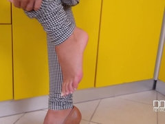Culo, Penetracion con dedos, Tacones, Tetas naturales, Coño, Solo, Adolescente, Tetas