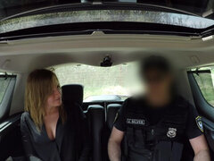 Sucer une bite, Tir de sperme, Queue, En levrette, Embrassement, Police, Pute, Uniforme