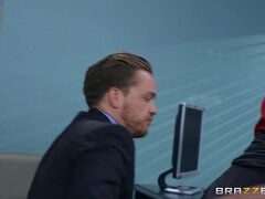 Sucer une bite, Brunette brune, Bureau, Collant