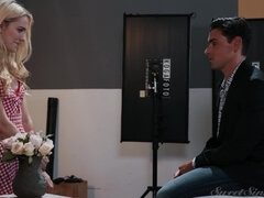 デカチン, ブロンド, 指いじり, Hd, なめる, ピアス, オマンコ, ラフ