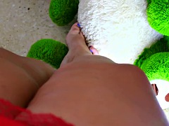 Belle grosse femme bgf, Rondelette, Européenne, Pieds, Femme dominatrice, Fétiche des pieds, Mère que j'aimerais baiser, Pov