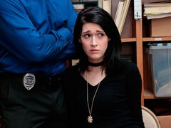 Bruinharig, Gevangen, Hondjeshouding, Hardcore, Geschoren, Schoenen, Tiener, Uniformpje