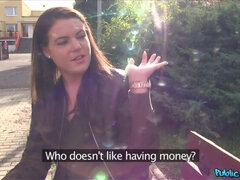 Amateur, Sucer une bite, Voiture, Éjaculation interne, Branlette thaïlandaise, De plein air, Pov, Public