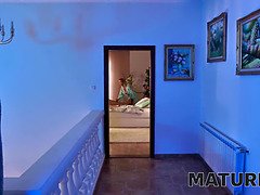 デカパイ, 黒人, ブロンド, エロ熟女, チェコ, 熟年, 母, 義母