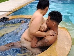Amateur, Grosse bite, Noire, Fait maison, Fille latino, Mature, Maman, Piscine