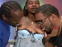 Gros cul, Grosse bite, Noire, Sucer une bite, Britannique, Léchez, Chatte, Plan cul à trois