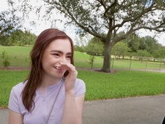 18 años, Verga grande, Mamada, Morena, Autobús, Abuelo, Adolescente, Tetas