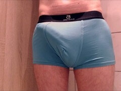 18 ans, Amateur, Grosse bite, Rondelette, Homosexuelle, Allemand, Public, Maigrichonne