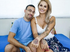 Grote kont, Grote lul, Grote mammen, Blond, Pijpbeurt, Hondjeshouding, Moeder die ik wil neuken, Gezichtspunt