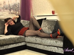 Tante, Grosse titten, Braunhaarige, Vollbusig, Masturbation