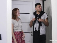 Pijpbeurt, Genootschap, Europees, Hardcore, Roodharige vrouw, Geschoren, Tiener, Tieten likken