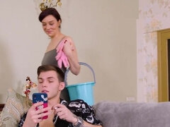 Lieveling, Grote lul, Hd, Vrijster, Rijpe lesbienne, Moeder die ik wil neuken, Kut duiken, Russisch